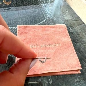 Leah alexandra ring size 6